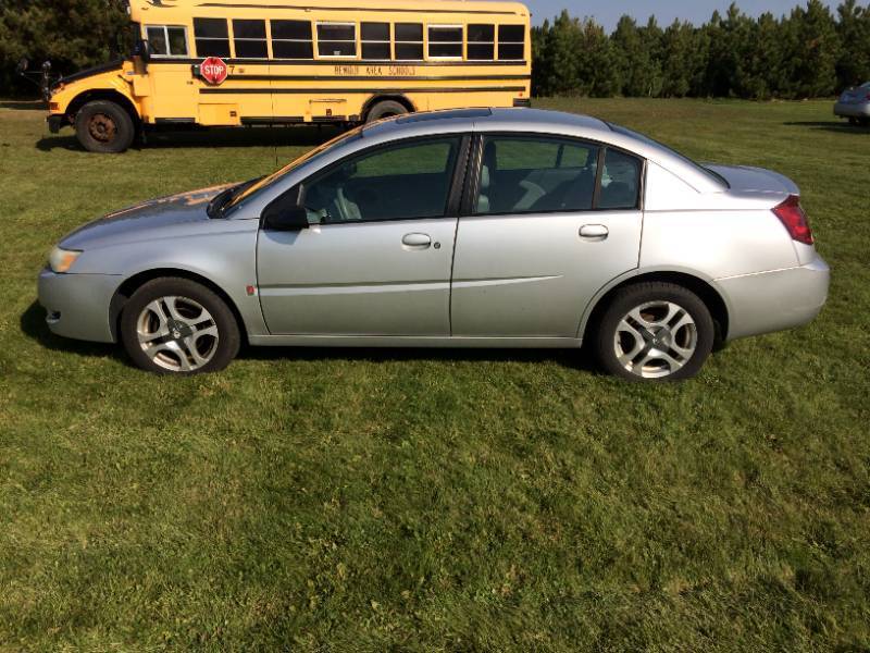 2003 Saturn Ion 3