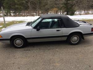 1989 Ford Mustang LX