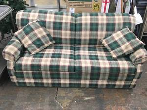 La-Z-Boy Hide-A-Way Couch