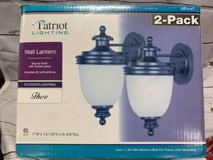 Outdoor Wall Lantern (1 pack only)