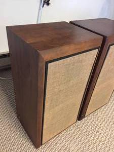 lot 14 image: Pair of KLH Speakers