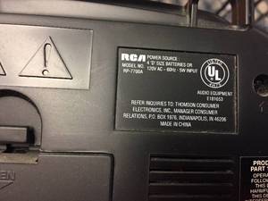 lot 18 image: RCA AM  FM Cassette Player Recorder
