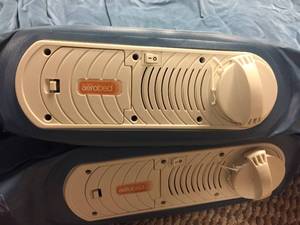 lot 70 image: Two Battery Operated Air Beds