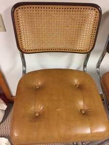 lot 108 image: Three Vintage Padded Bar Stools w Wicker Back