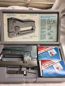 lot 190 image: Swingline Staple Gun
