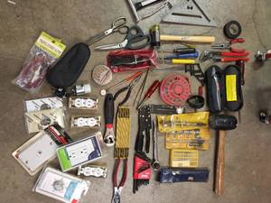lot 231 image: Rolling Tool Caddy w Tools