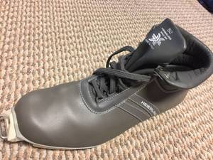 lot 235 image: Soloman Heierling Cross County Ski Boots