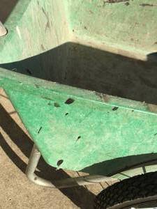 lot 252 image: Fiberglass Wheelbarrow