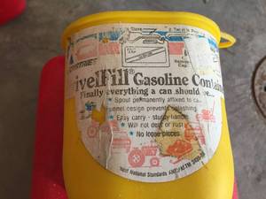lot 291 image: Gas Can Lot