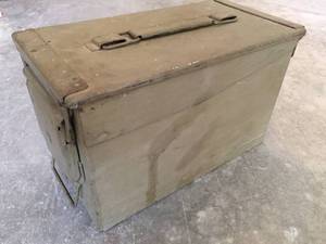 lot 296 image: Vintage Metal Ammo Box