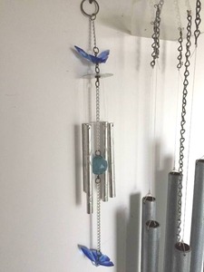 lot 325 image: Windchime Lot