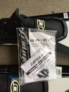 lot 333 image: Obrien Jr Vantage Skis