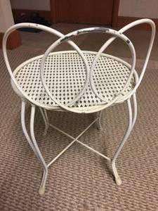 lot 347 image: Ornate Metal Chair With Pad