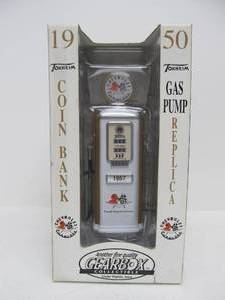 lot 35 image: New In Box Gear Box Tokheim Chevrolet Corvette Gas Pump Coin Bank