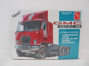 lot 10 image: NOS Vintage GMC Astro 95 Semi Truck