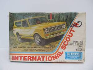 lot 41 image: NOS Vintage Ertl International Harvester Scout II