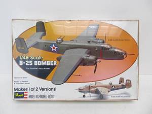 lot 44 image: NOS Vintage Revell B-25 Bomber