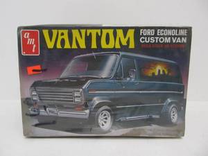 lot 58 image: NOS Vintage AMT Vantom Ford Econoline Custom Van