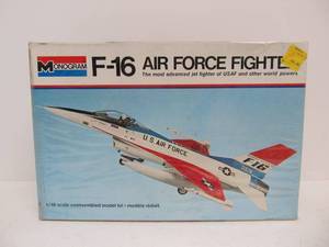 lot 59 image: NOS Vintage Monogram F-16 Air Force Fighter