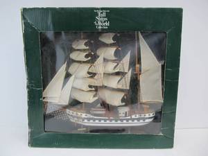lot 62 image: New In Box LARGE Heritage Mint Tall Ships of The World Collection - Simon Bolivar