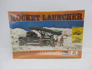 lot 71 image: NOS Vintage Katyusha Rocket Launcher