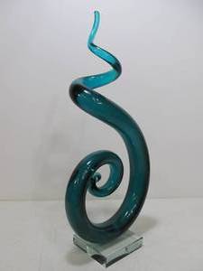 lot 14 image: Large Hand Blown Blue Art Glass Sculpture