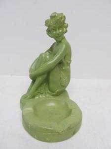 lot 55 image: Vintage Deco Flapper Girl Figural Ashtray