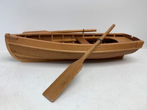 lot 65 image: Large Vintage Hand Made Wooden Pond Boat wPaddles