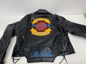 lot 71 image: Nice Genuine Leather HARD ROCK Hotel Motorcycle Jacket - Mens Size XXL