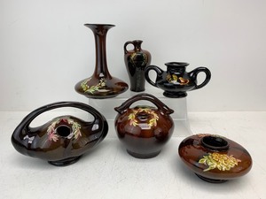 lot 90 image: 6 Pieces of Antique PETERS & REED Art Pottery