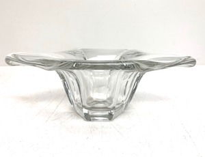 lot 88 image: Signed Vintage VAL ST. LAMBERT Crystal Bowl