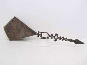 lot 132 image: Orig Antique Copper & Cast Iron Directional Weathervane Arrow