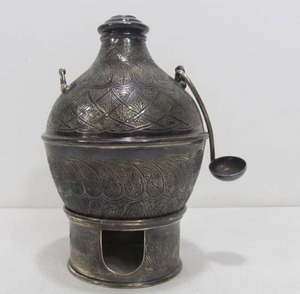 lot 210 image: Old Vintage Hallmarked Heating Pot w Lid & Ladle 