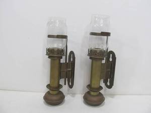 lot 214 image: Matching Pair of Old Vintage Brass Oil Lamp Sconces