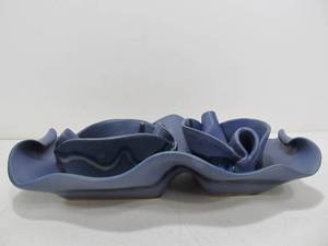 lot 268 image: HILBORN Modern Studio Art Pottery Divided Dish and Dip Bowls Signed
