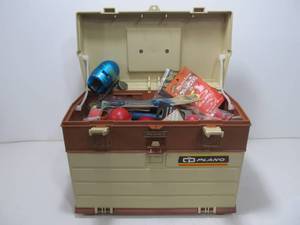 lot 305 image: Plano Tackle Box FULL of Fishing Tackle & Accessories