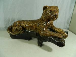 Ceramic Leopard Statue