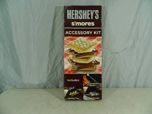 New Hershey Smores Accessory Set