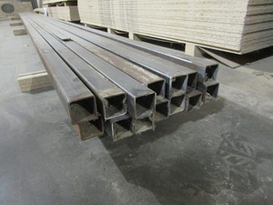 (14) Pcs Square Tubing 2x2x11ga 24 Long