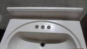 lot 7 image: Bathroom Sink