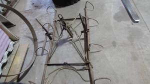lot 68 image: Old Bale Grabber