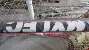 lot 3 image: Hockey Net