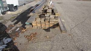 lot 16 image: Lot of Misc Lumber