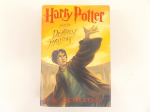 TRUE First Edition, First Printing, Harry Potter and the Deathly Hallows