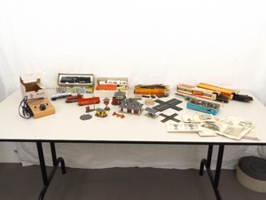 Vintage HO Train Set, Tracks, Houses, and Accessories