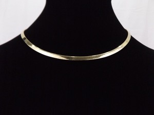14k Yellow Gold Flexible Omega Necklace