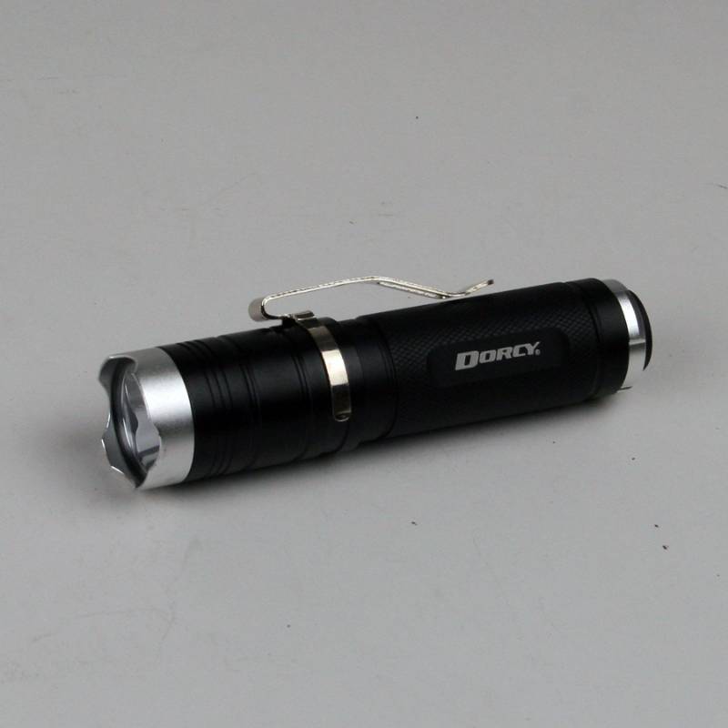 Dorcy MG-500 70 Lumen Aluminum Flashlight w TrueSpot Reflector System Black