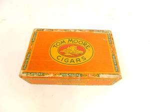 lot 94 image: Vintage Tom Moore Cigar Box with Matchbook Covers