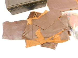 lot 104 image: Vintage Hinged Mark IV Black Cigar Box with Leather Pieces