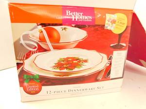 lot 111 image: Better Homes & Gardens 12-Piece Poinsettia Dinnerware Set (Holiday Limited Edition 2010)